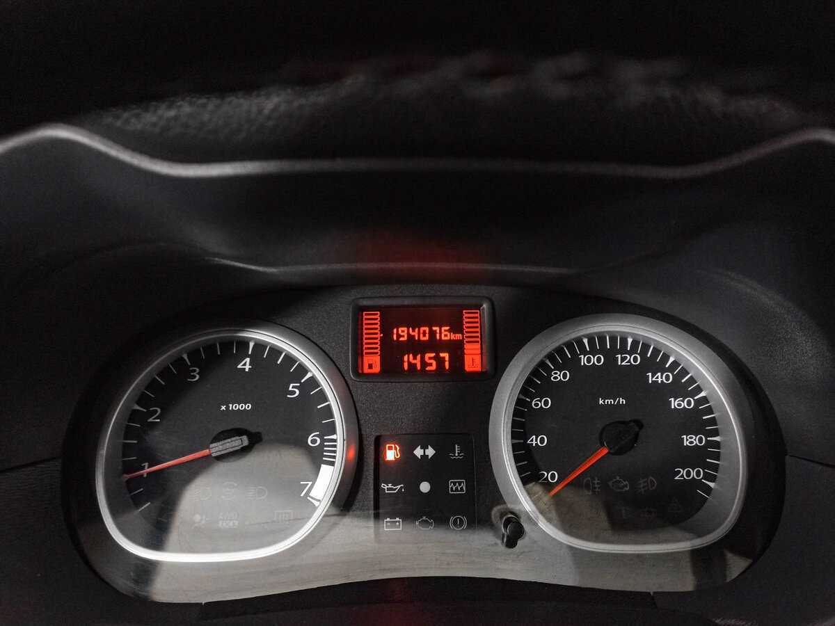 Renault Duster 2012 года с пробегом. Фото: #10