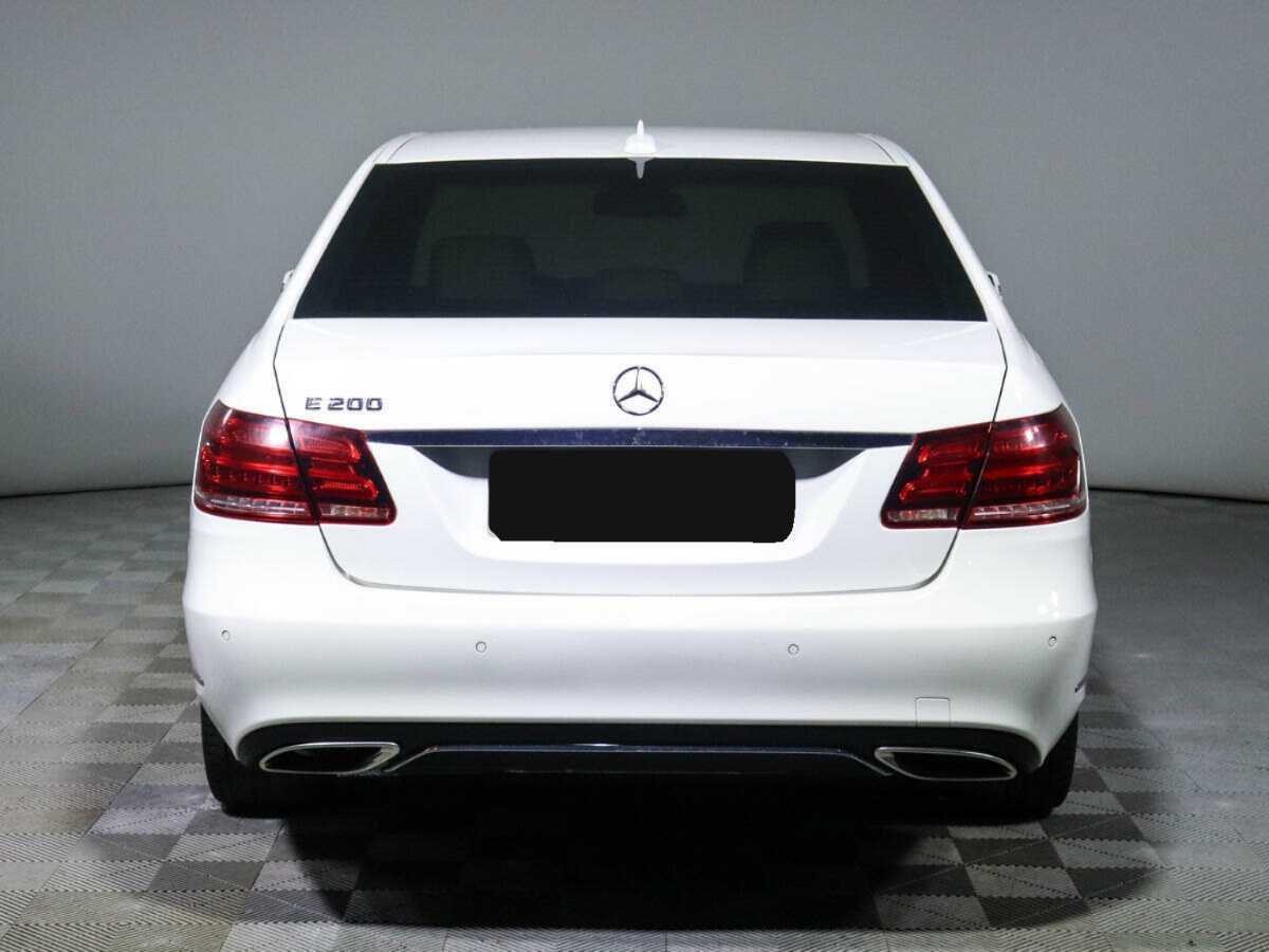 Mercedes-Benz E-Класс 2014 года с пробегом. Фото: #4