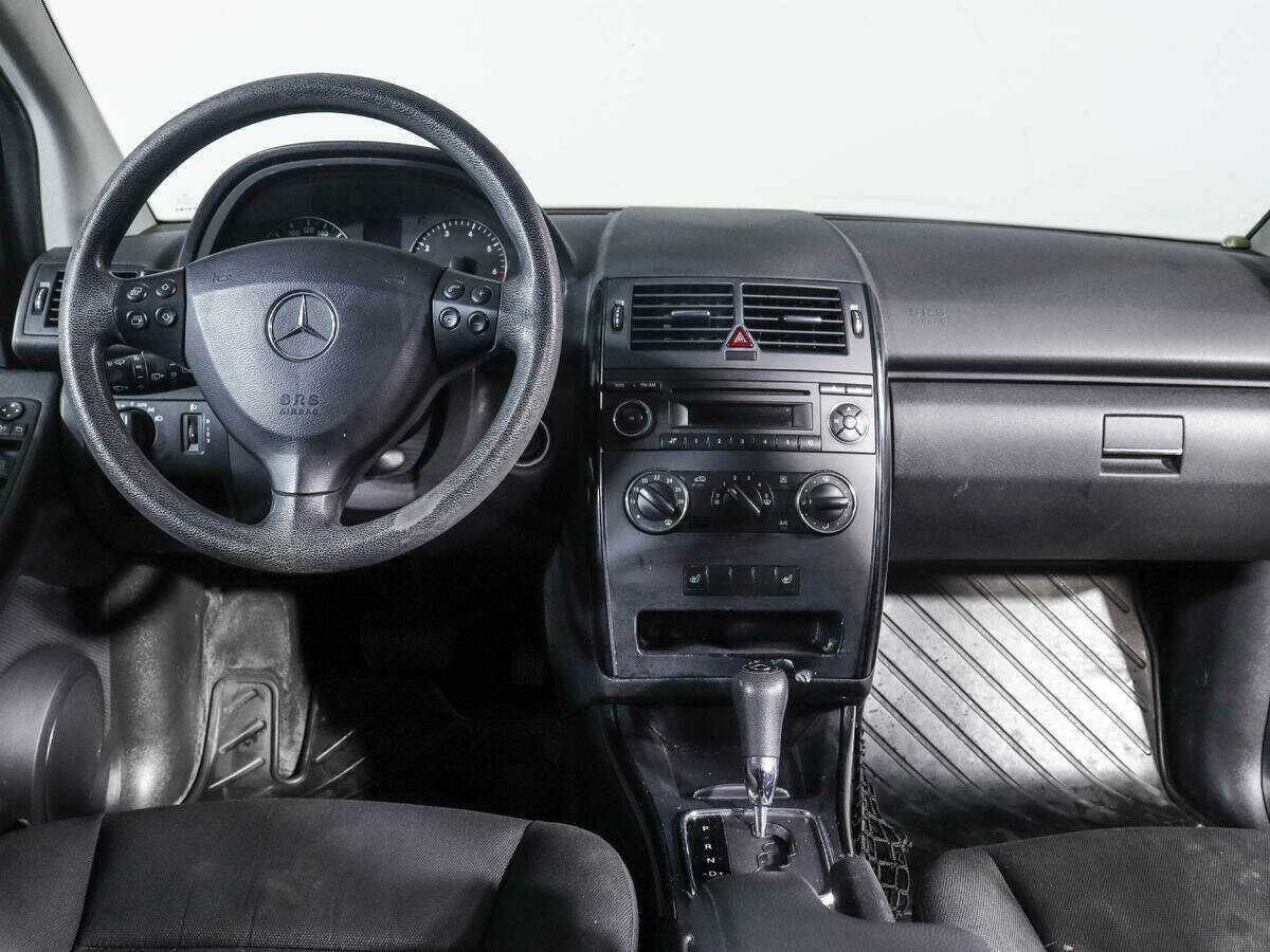 Mercedes-Benz A-Класс 2012 года с пробегом. Фото: #10