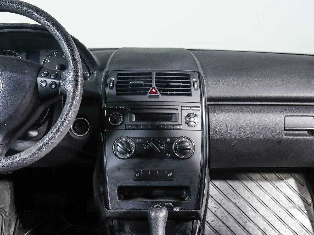 Mercedes-Benz A-Класс 2012 года с пробегом. Фото: #11