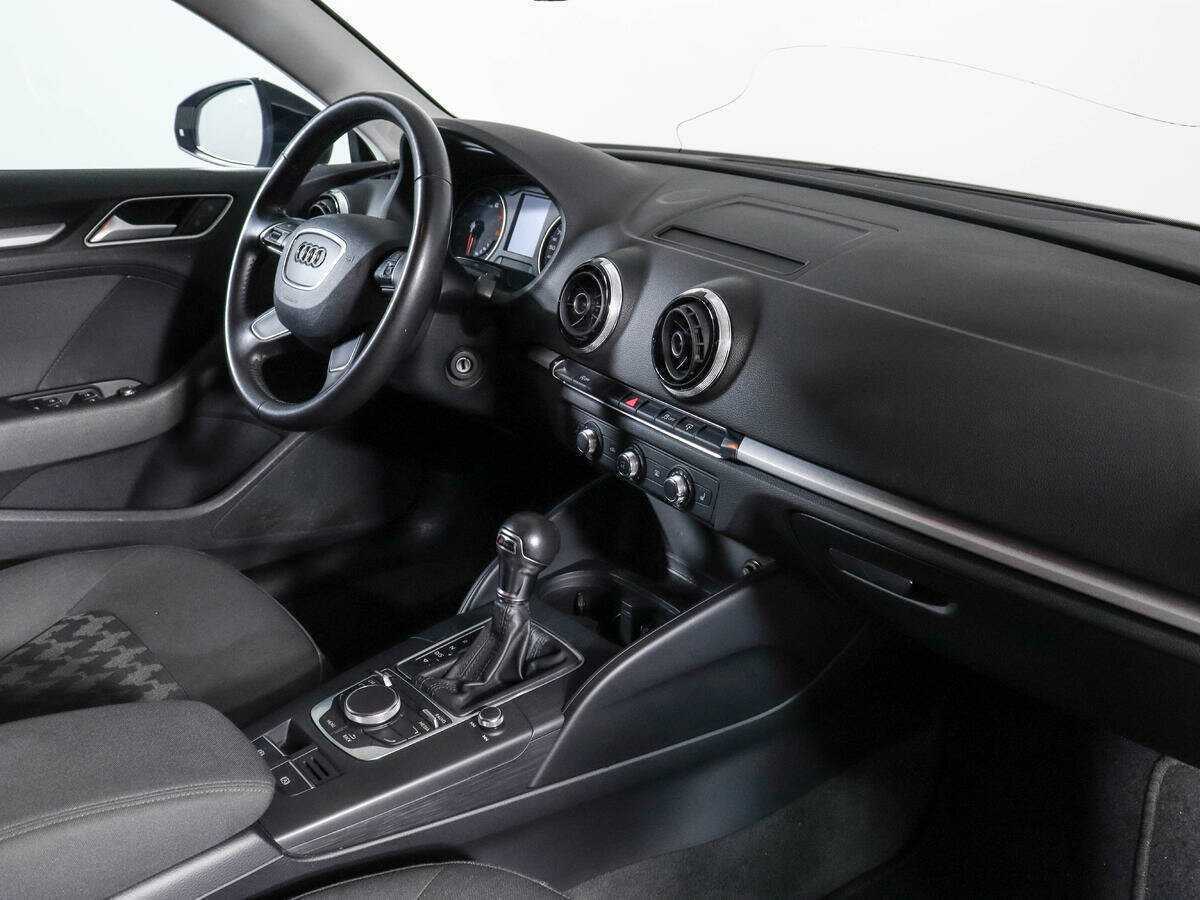 Audi A3 2014 года с пробегом. Фото: #8