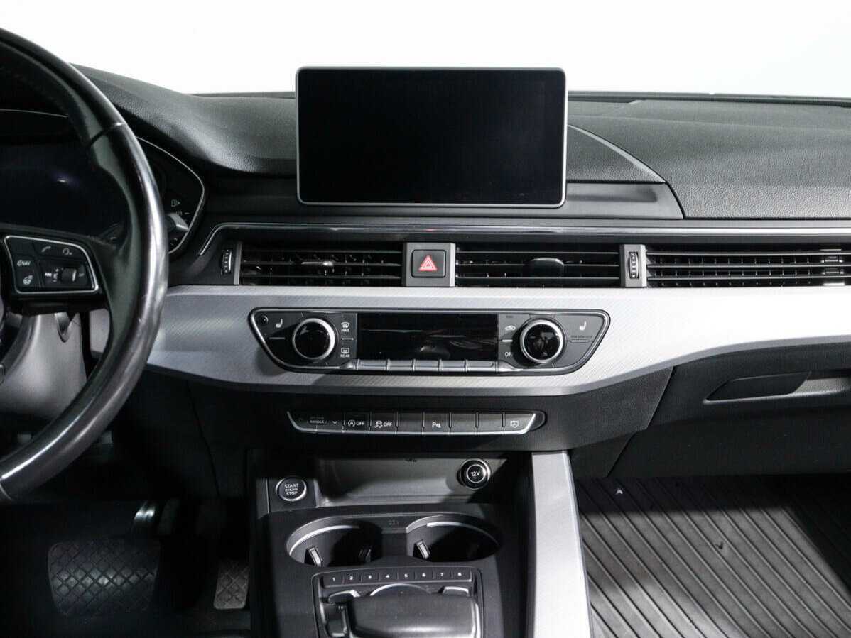 Audi A4 2016 года с пробегом. Фото: #12