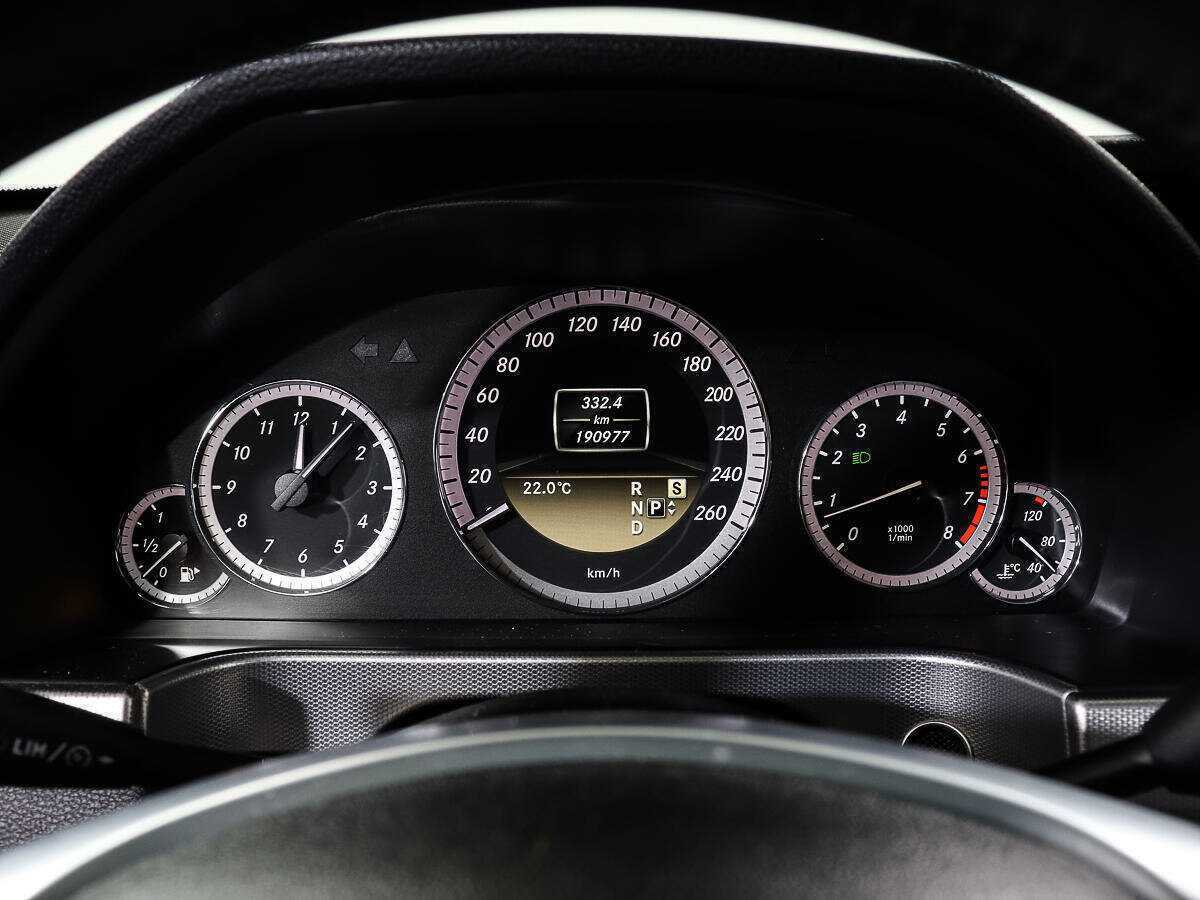 Mercedes-Benz E-Класс 2012 года с пробегом. Фото: #10