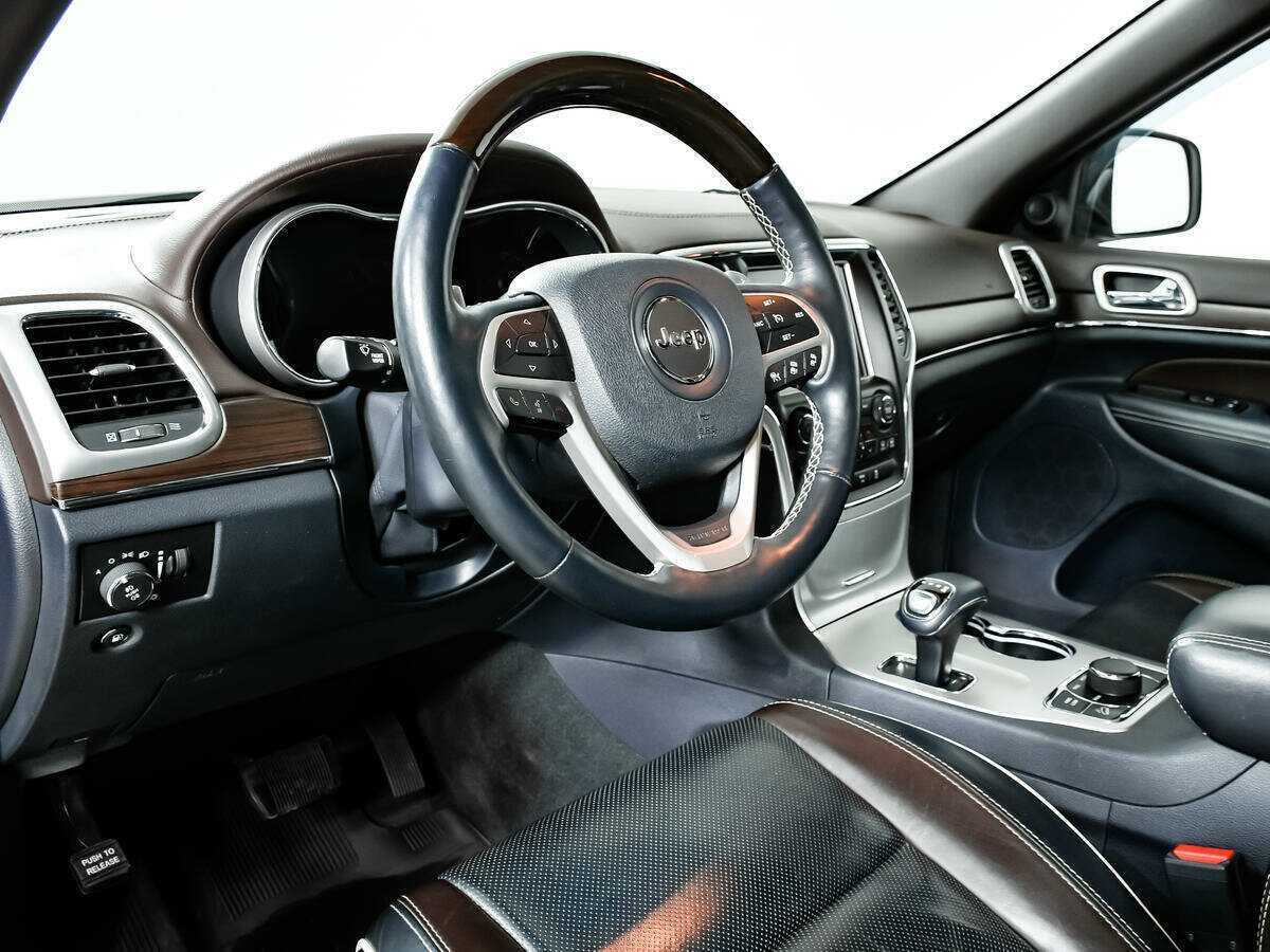 Jeep Grand Cherokee 2014 года с пробегом. Фото: #3