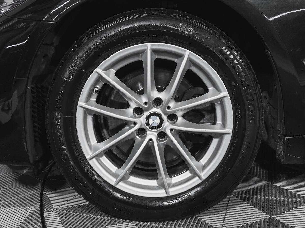 BMW 5 серии 2018 года с пробегом. Фото: #16