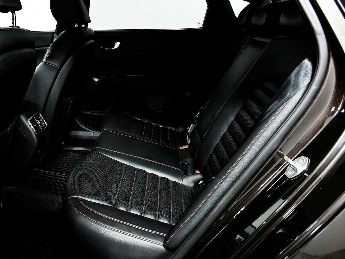 Kia Optima 2017 года с пробегом. Фото: #11