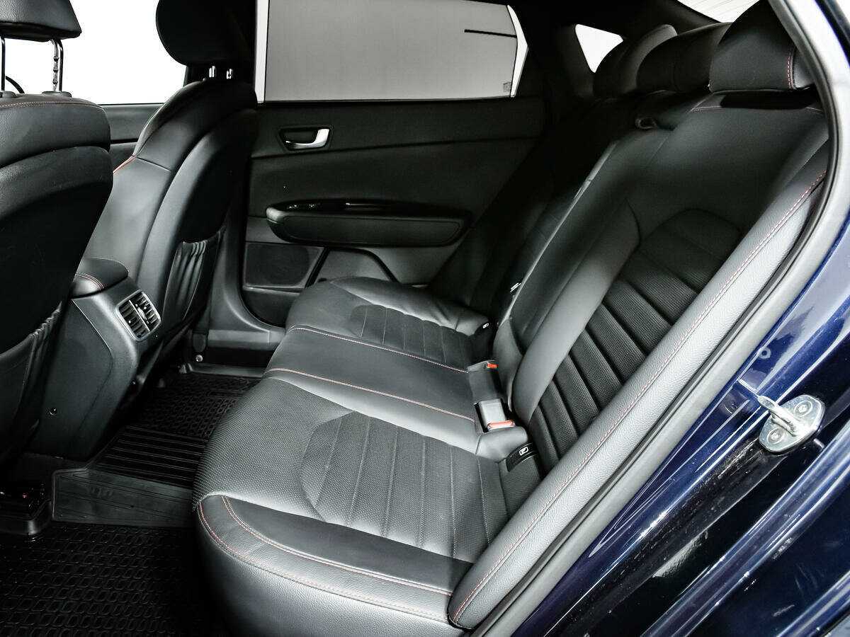 Kia Optima 2018 года с пробегом. Фото: #9