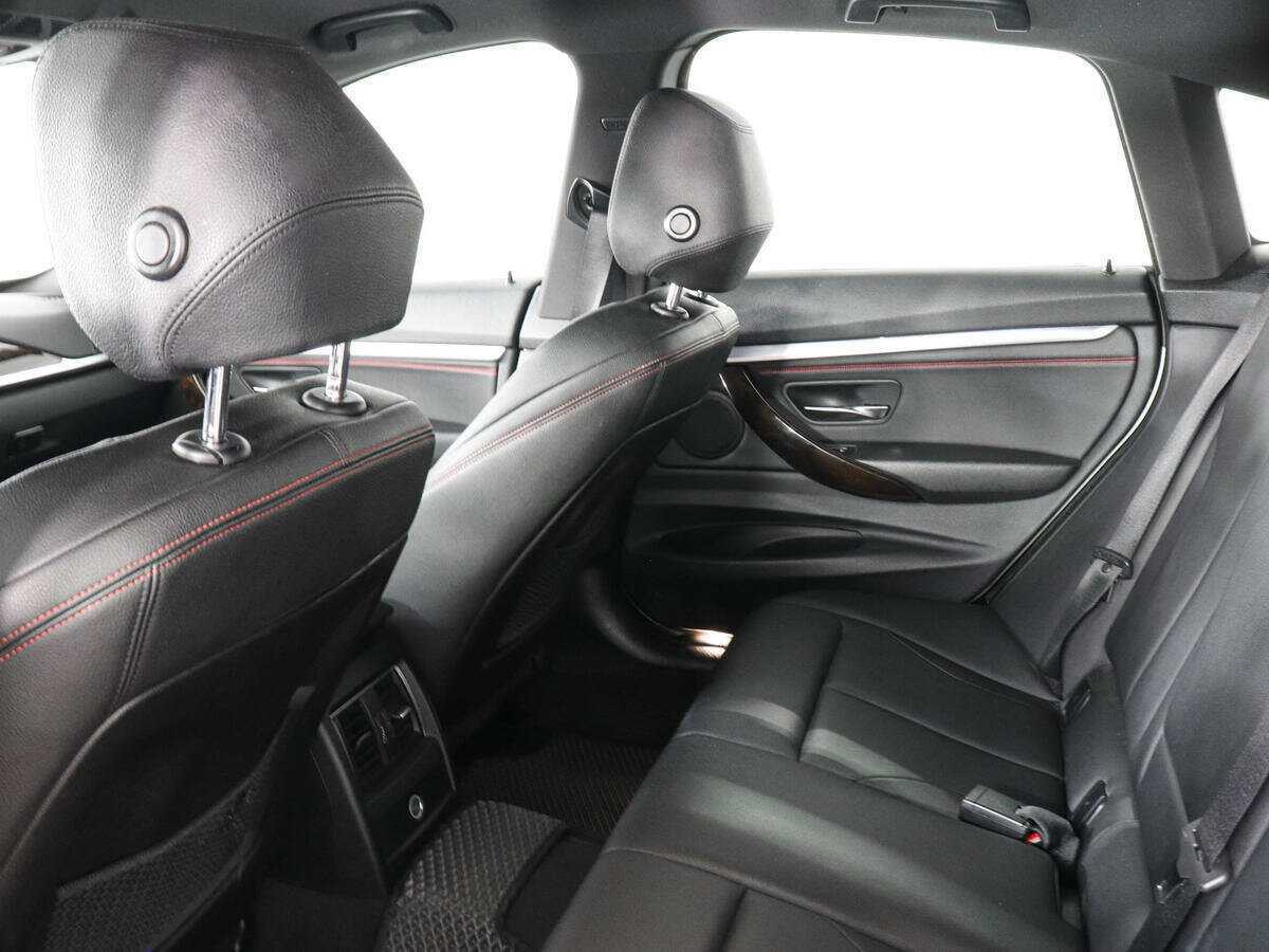 BMW 3 серии 2016 года с пробегом. Фото: #13