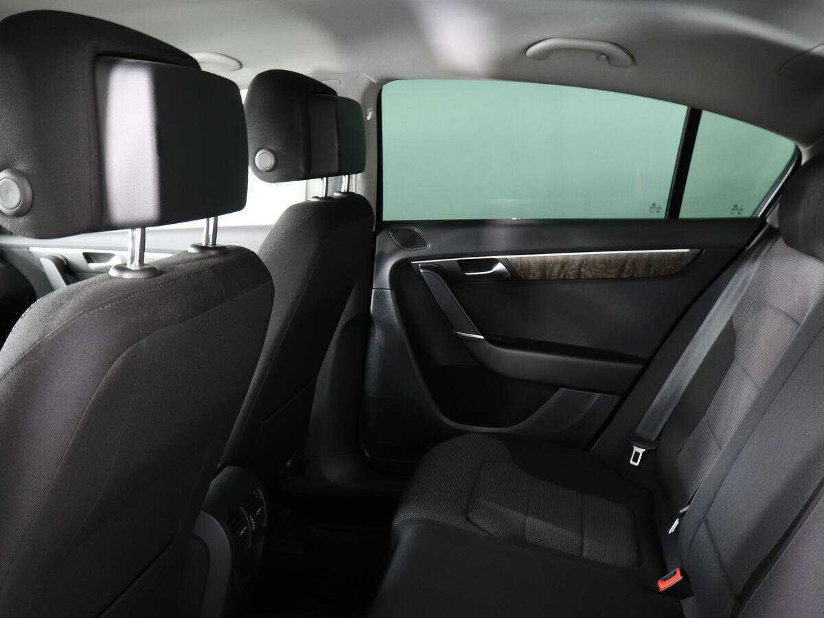 Volkswagen Passat 2014 года с пробегом. Фото: #11