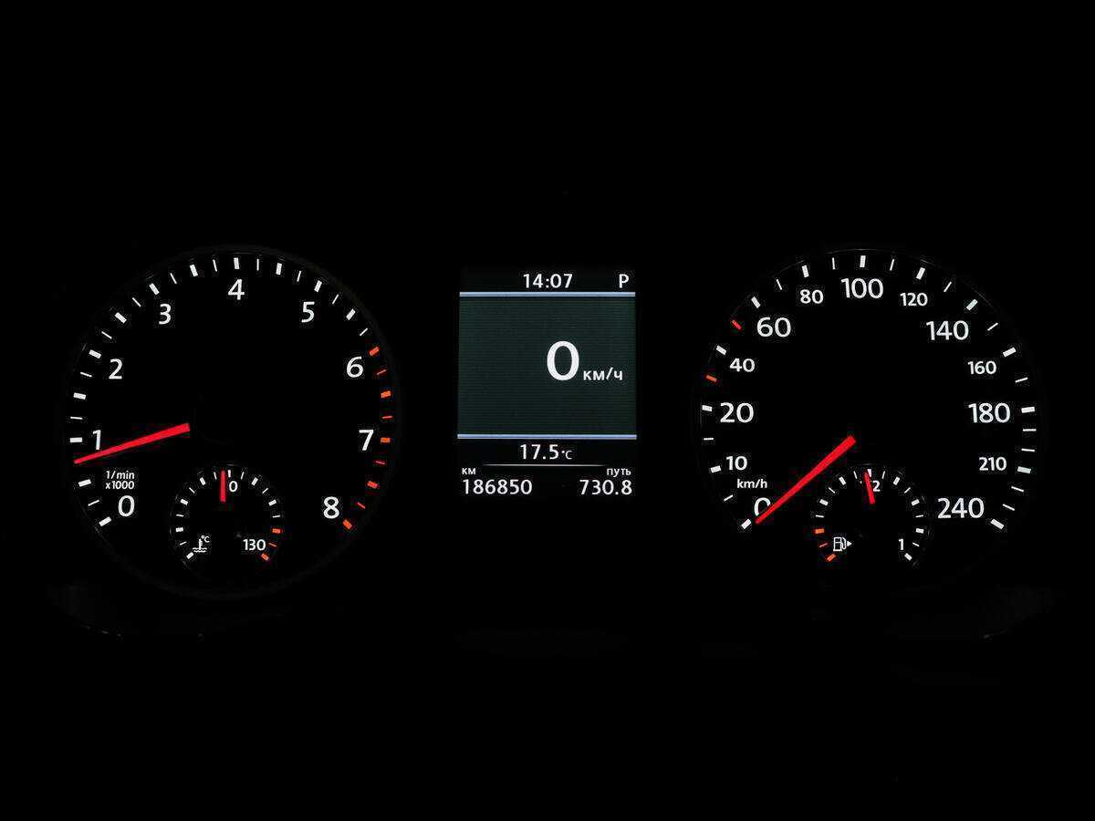 Volkswagen Tiguan 2012 года с пробегом. Фото: #11