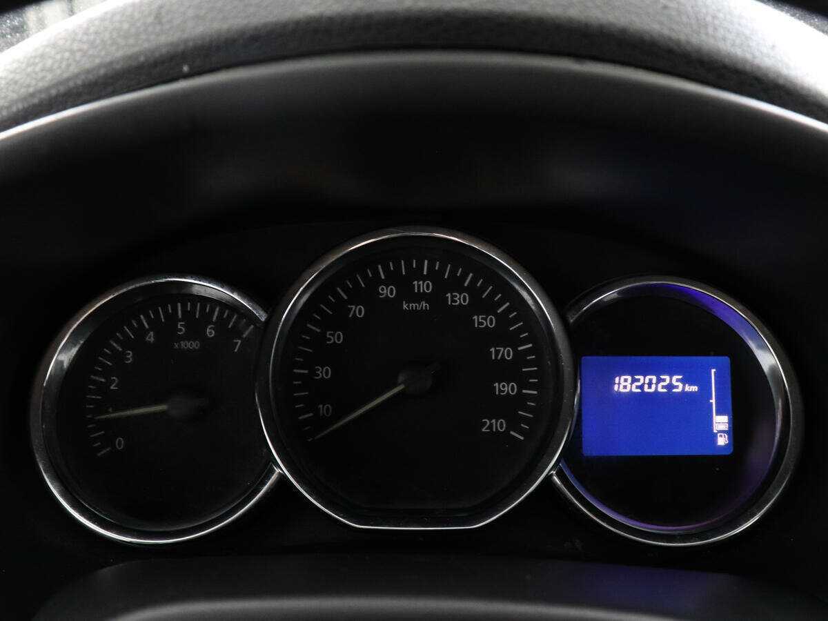 Renault Sandero 2014 года с пробегом. Фото: #10