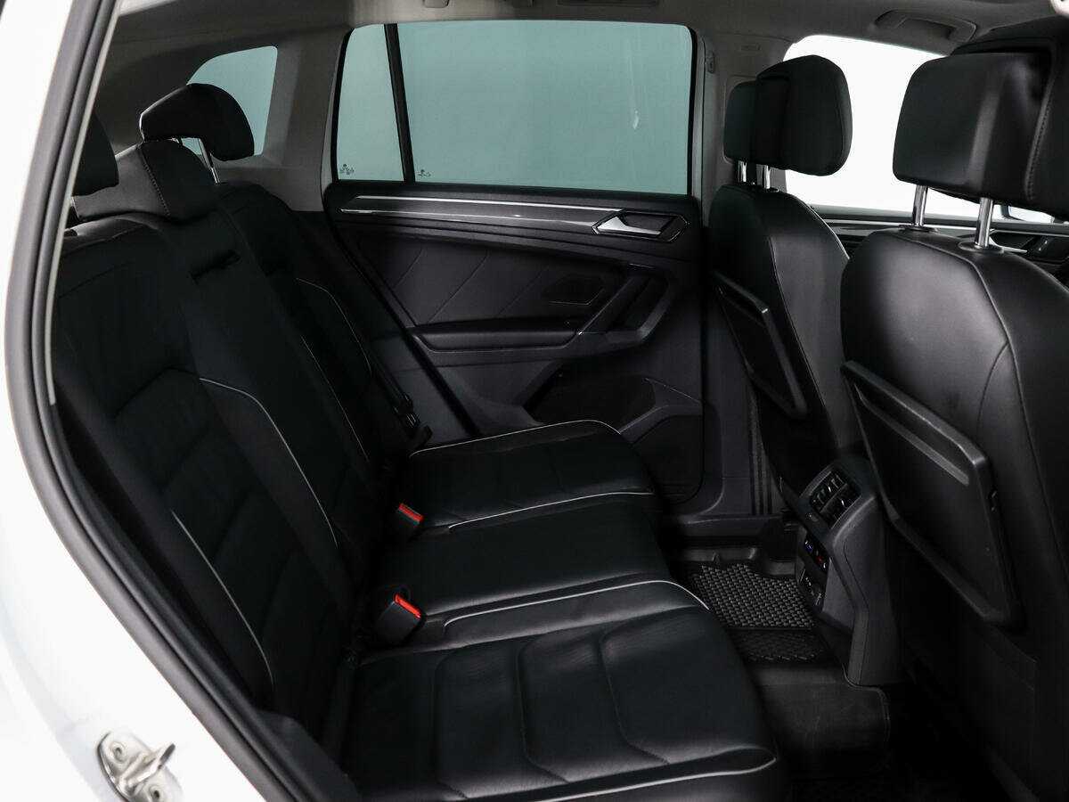 Volkswagen Tiguan 2018 года с пробегом. Фото: #10