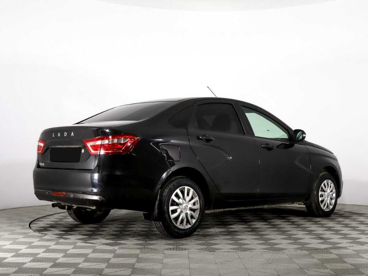 Б/У Лада (ВАЗ) Веста 2017 года. Фото: #3