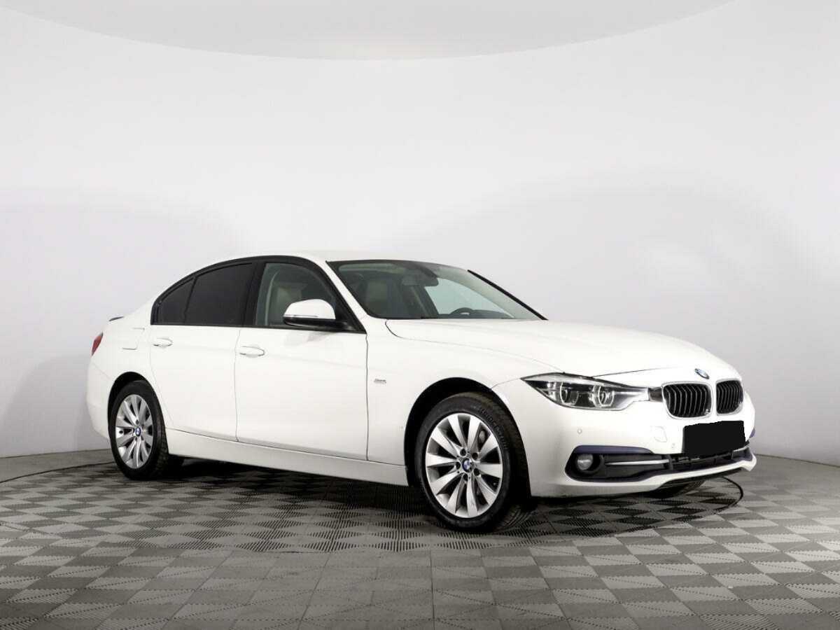 BMW 3 серии 2016 года с пробегом. Фото: #2