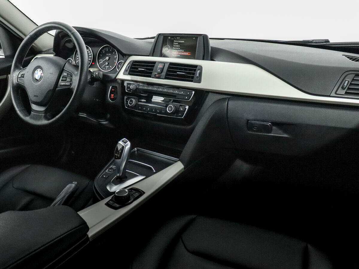 BMW 3 серии 2016 года с пробегом. Фото: #8