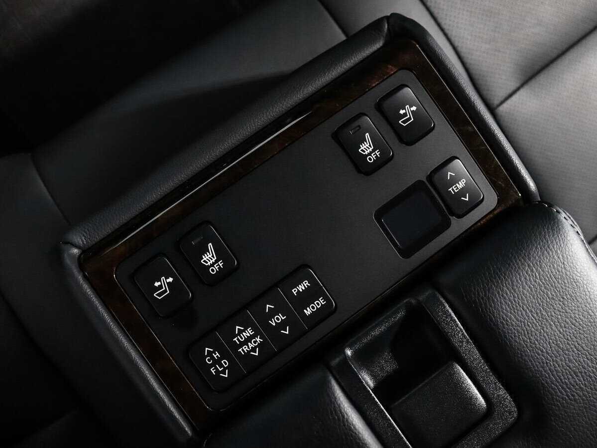 Toyota Camry 2015 года с пробегом. Фото: #14