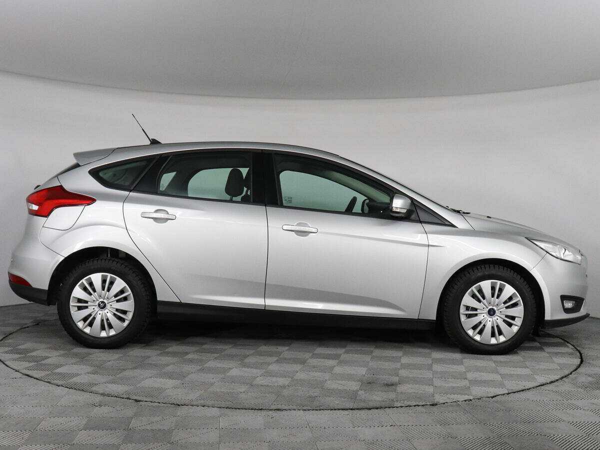 Ford Focus 2018 года с пробегом. Фото: #3