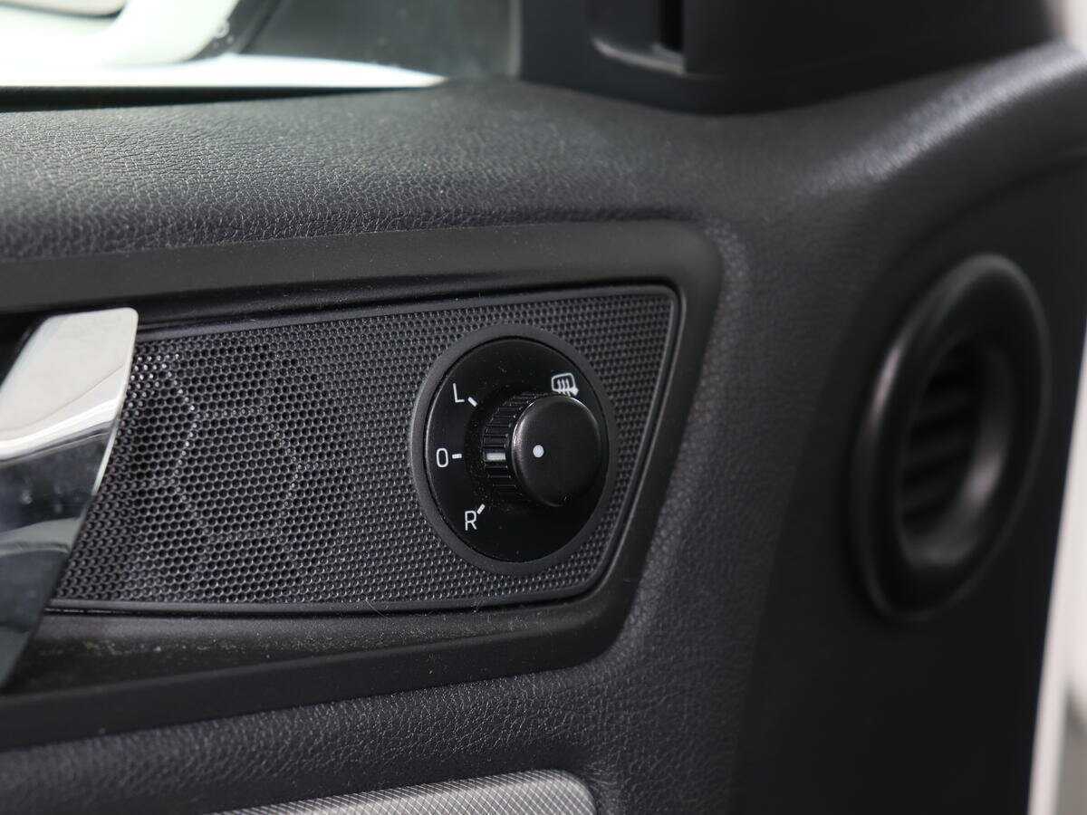 Skoda Octavia 2013 года с пробегом. Фото: #13