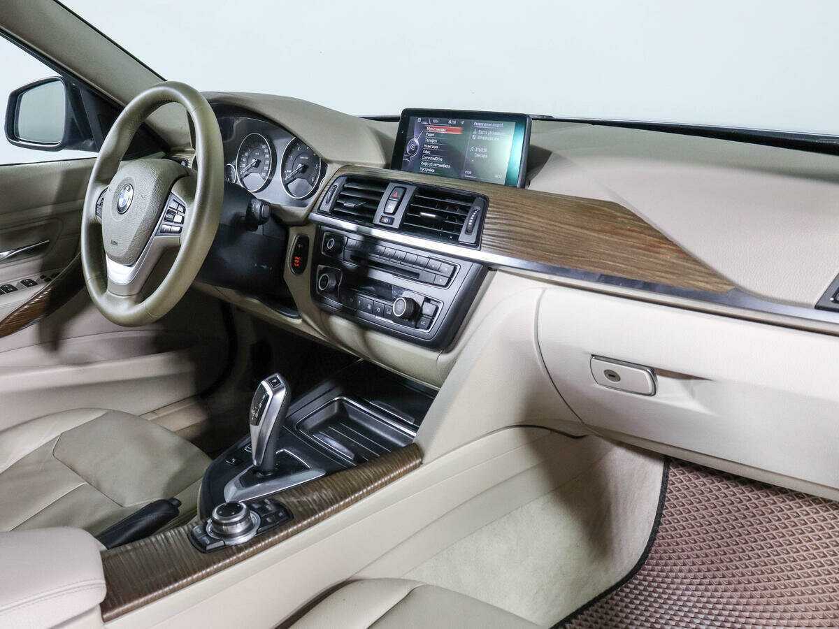 BMW 3 серии 2013 года с пробегом. Фото: #8