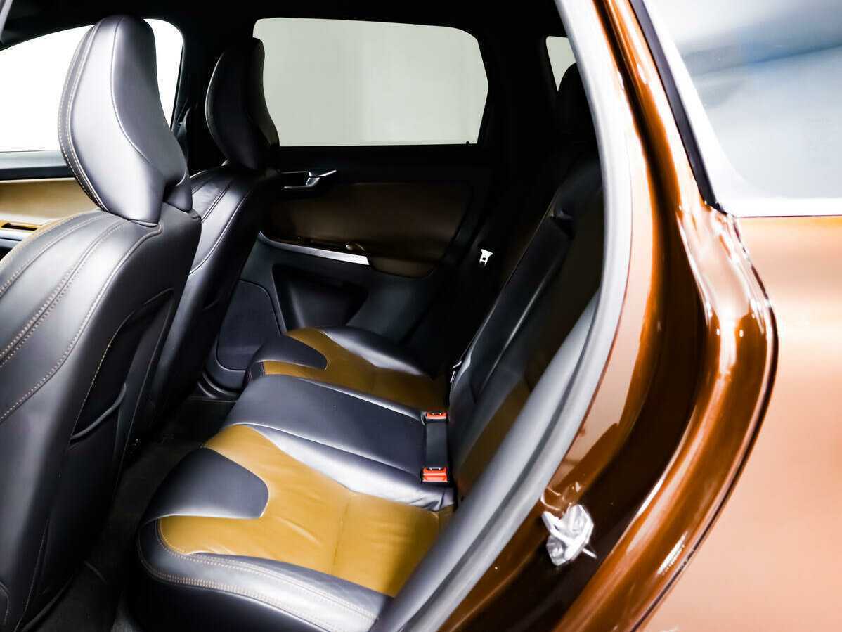 Volvo XC60 2014 года с пробегом. Фото: #11