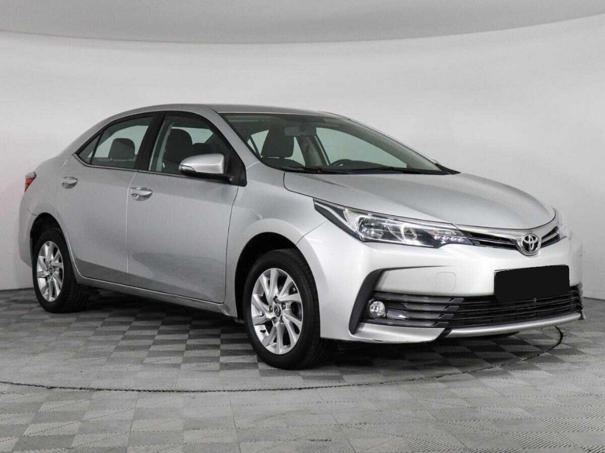 Toyota Corolla 2017 года с пробегом. Фото: #2