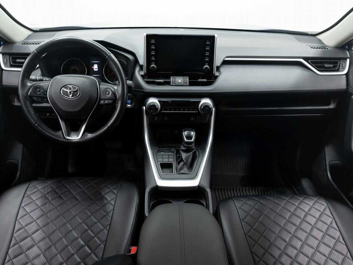 Toyota RAV4 2021 года с пробегом. Фото: #13