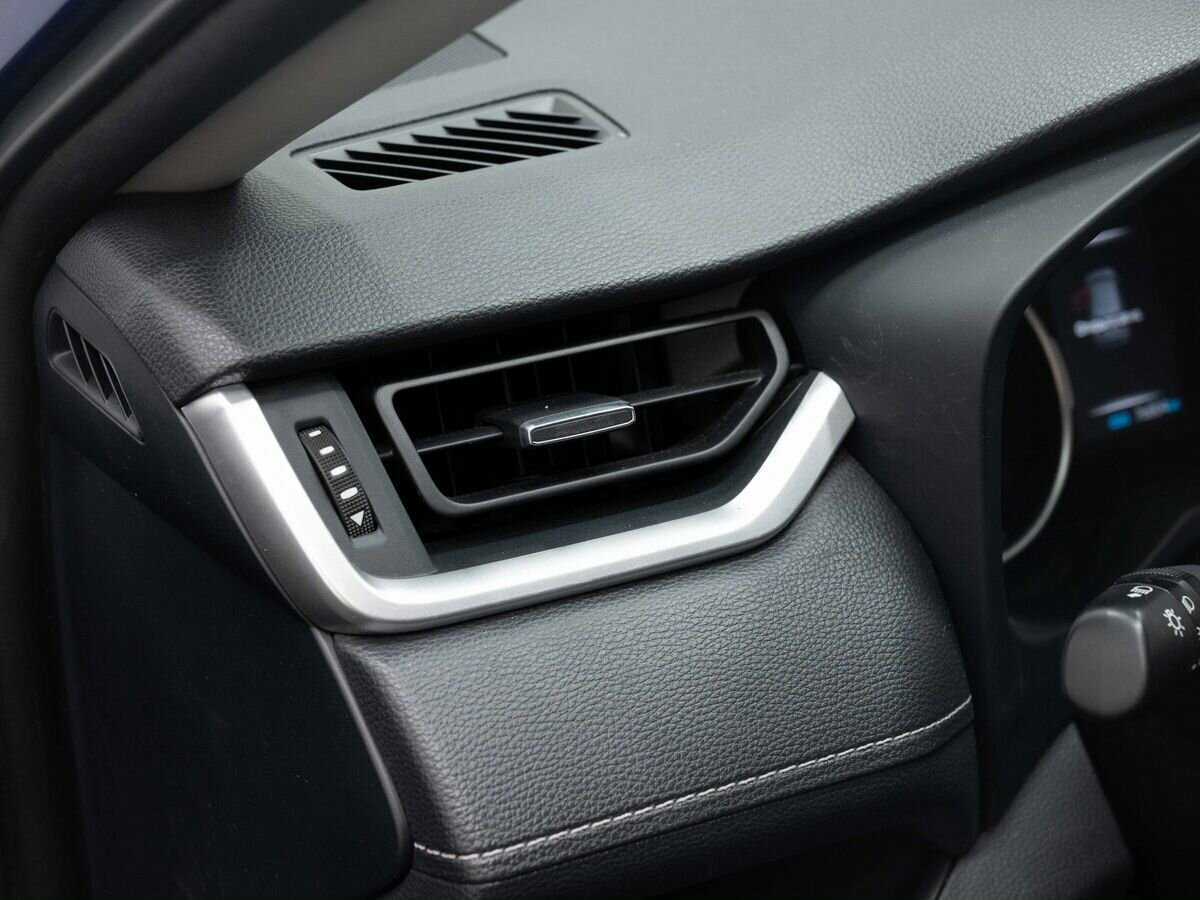 Toyota RAV4 2021 года с пробегом. Фото: #19