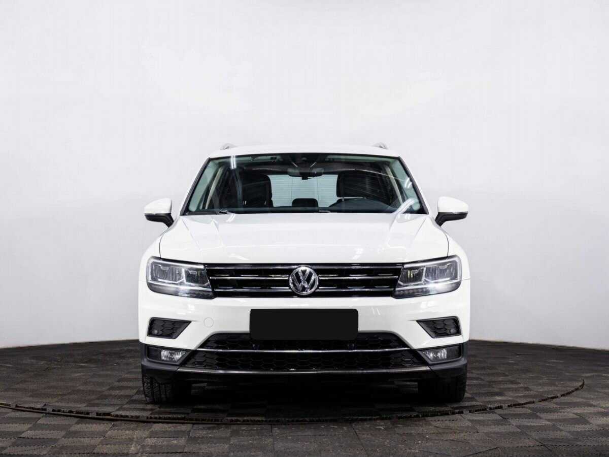 Volkswagen Tiguan 2018 года с пробегом. Фото: #2