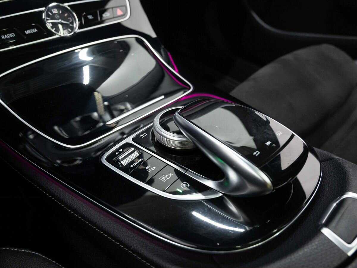 Mercedes-Benz E-Класс 2016 года с пробегом. Фото: #20