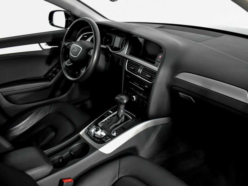 Audi A4 2013 года с пробегом. Фото: #12