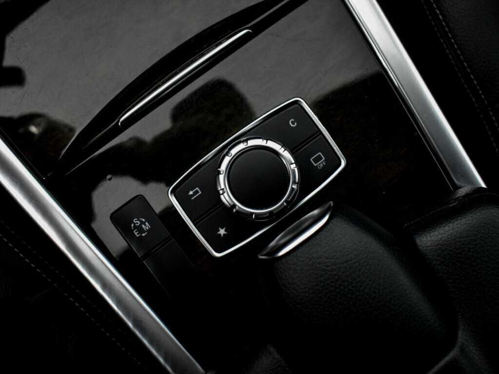 Mercedes-Benz E-Класс 2015 года с пробегом. Фото: #10