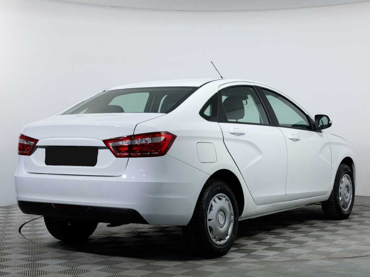 Lada (ВАЗ) Vesta 2022 года с пробегом. Фото: #2