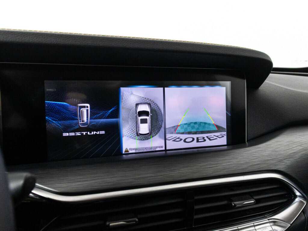 FAW Bestune T77 2023 года с пробегом. Фото: #14