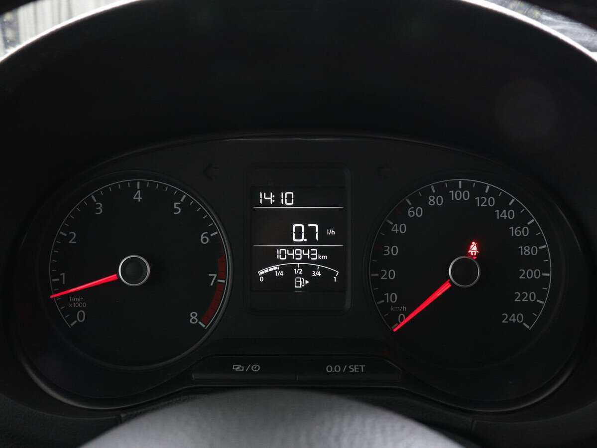 Volkswagen Polo 2015 года с пробегом. Фото: #10