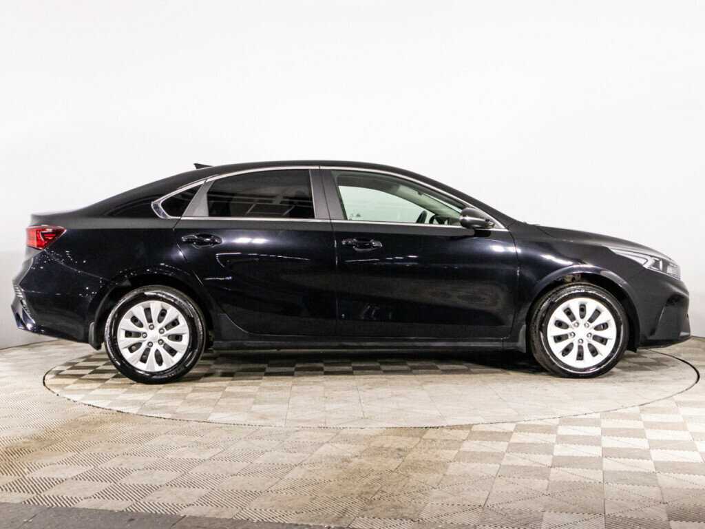 Kia Cerato 2022 года с пробегом. Фото: #3