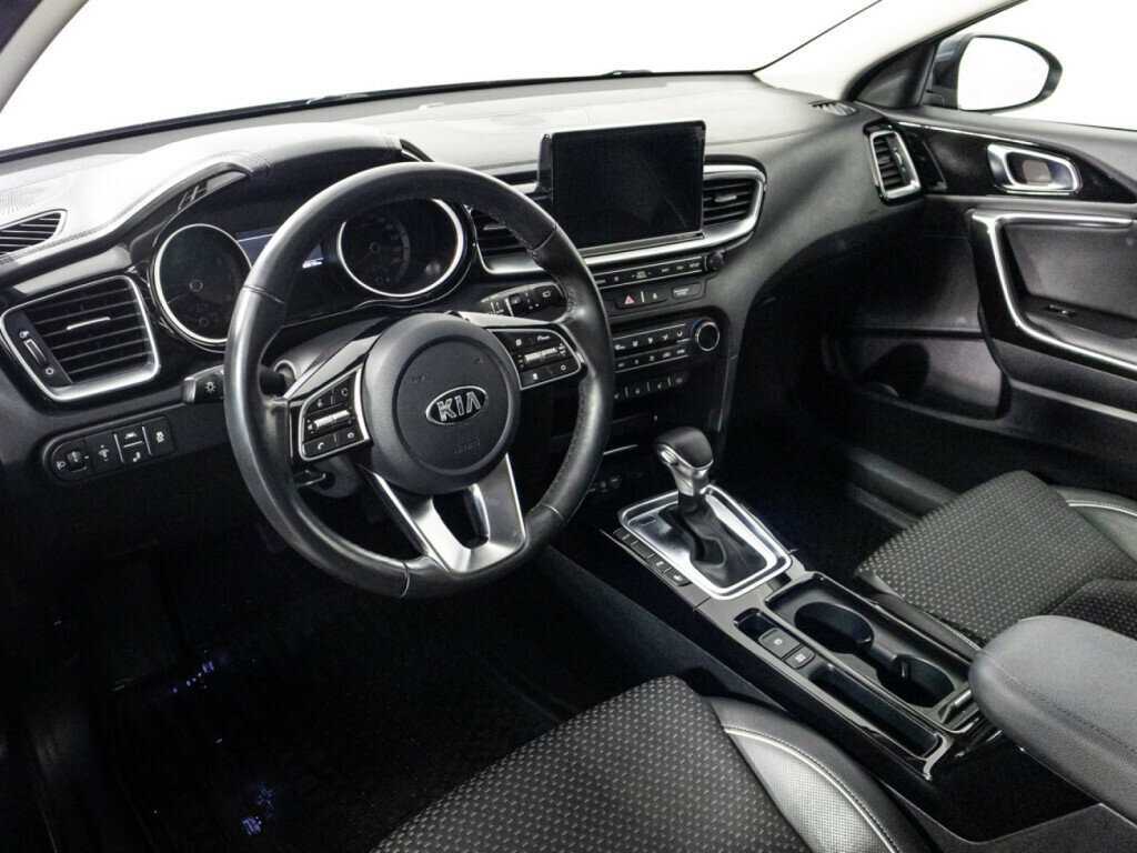 Kia Ceed 2020 года с пробегом. Фото: #10