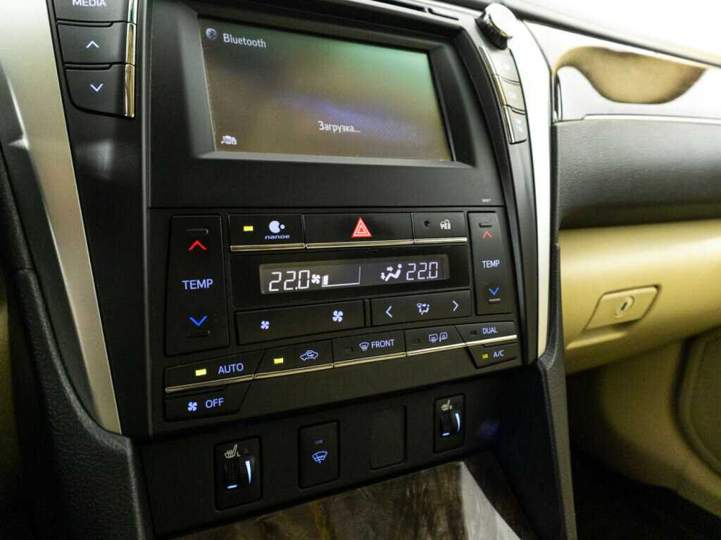 Toyota Camry 2017 года с пробегом. Фото: #14