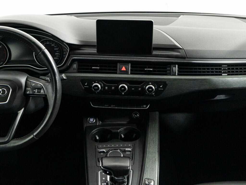 Audi A4 2017 года с пробегом. Фото: #13