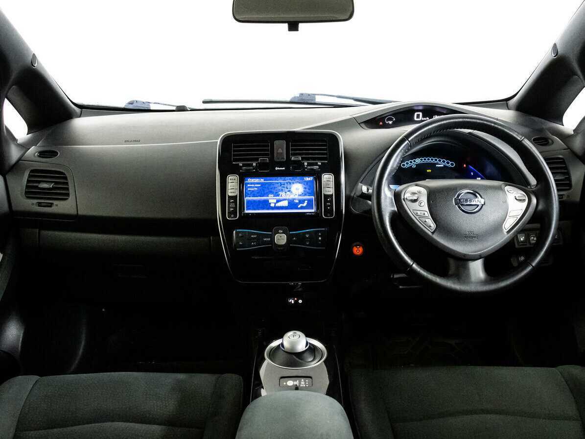 Nissan Leaf 2013 года с пробегом. Фото: #9