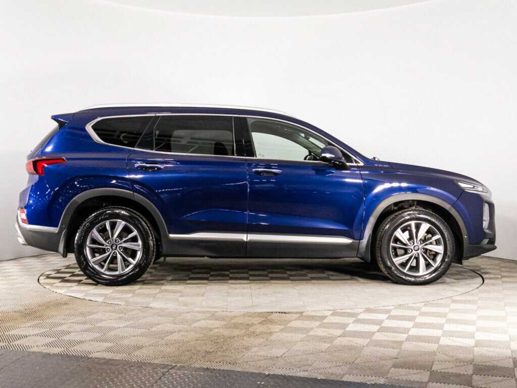Hyundai Santa Fe 2019 года с пробегом. Фото: #3