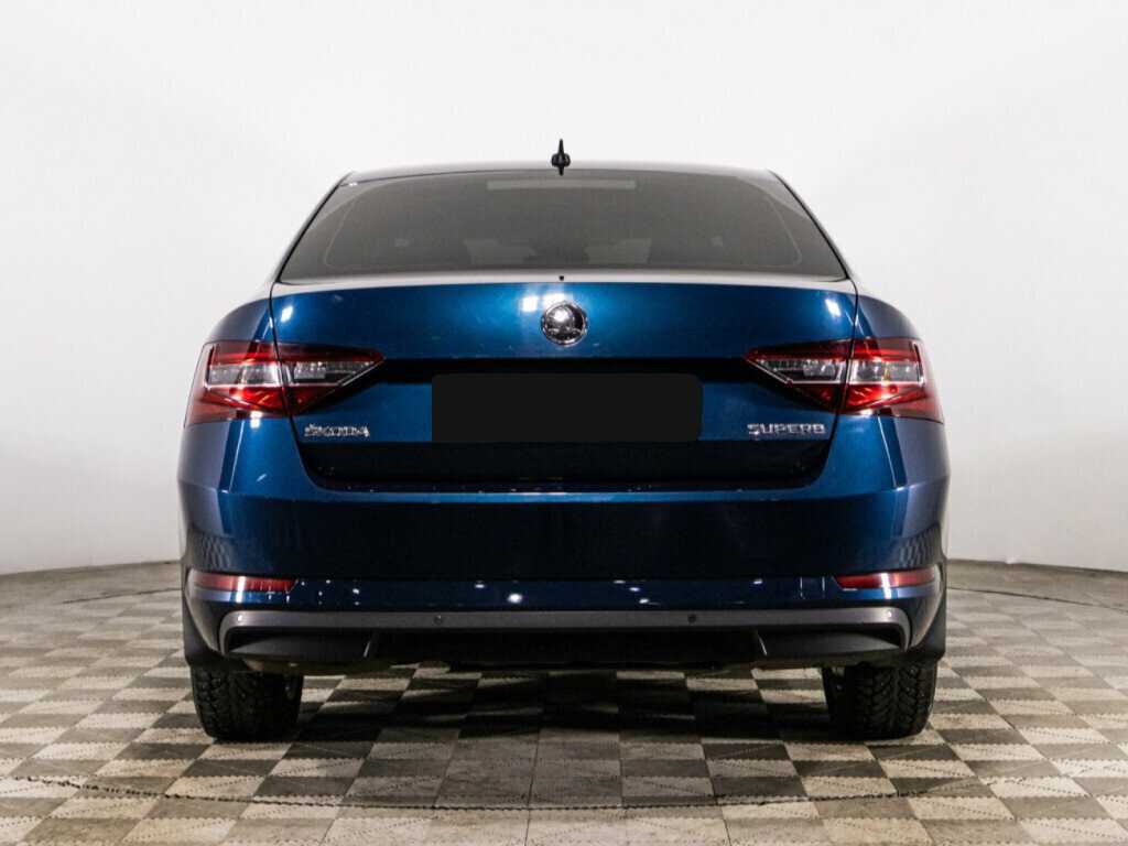 Skoda Superb 2018 года с пробегом. Фото: #5