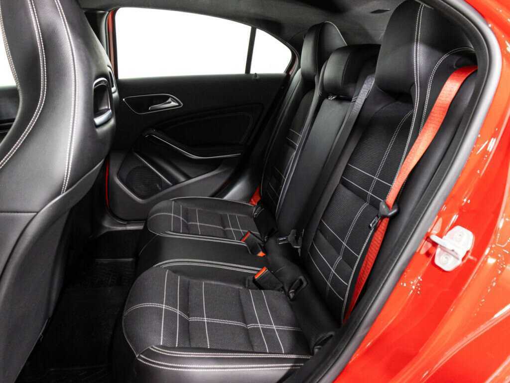 Mercedes-Benz A-Класс 2016 года с пробегом. Фото: #9