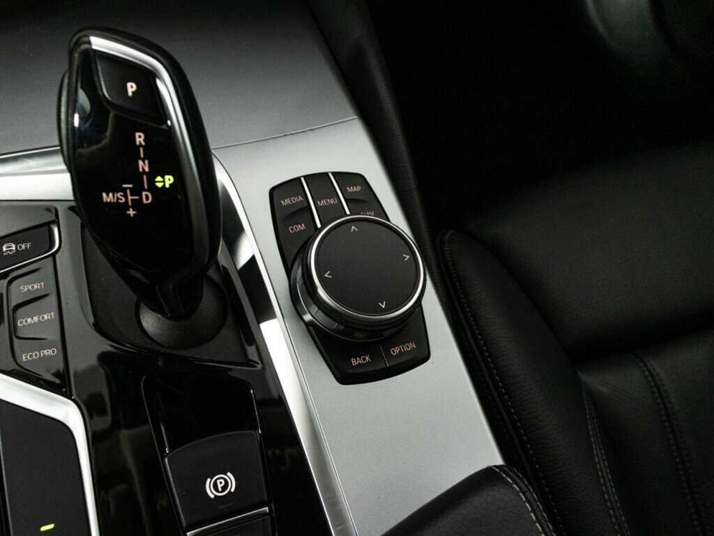 BMW 5 серии 2018 года с пробегом. Фото: #20