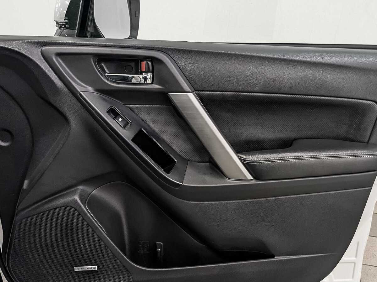 Subaru Forester 2013 года с пробегом. Фото: #23