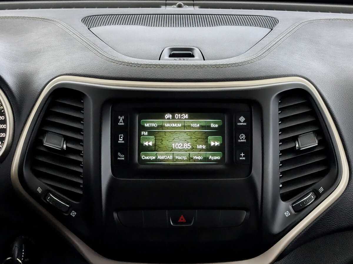 Jeep Cherokee 2014 года с пробегом. Фото: #14