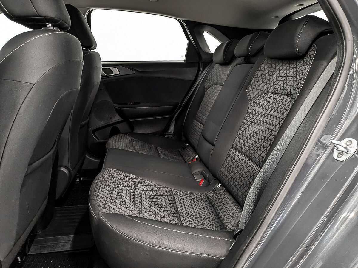 Kia Ceed 2019 года с пробегом. Фото: #17