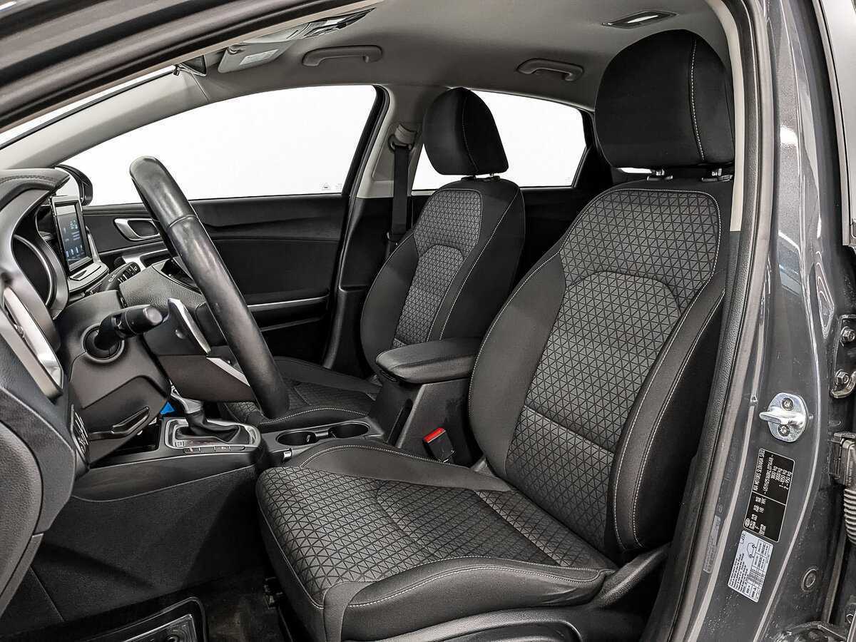 Kia Ceed 2019 года с пробегом. Фото: #19