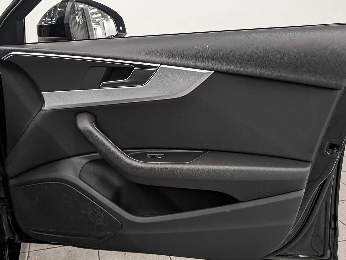 Audi A4 2018 года с пробегом. Фото: #23