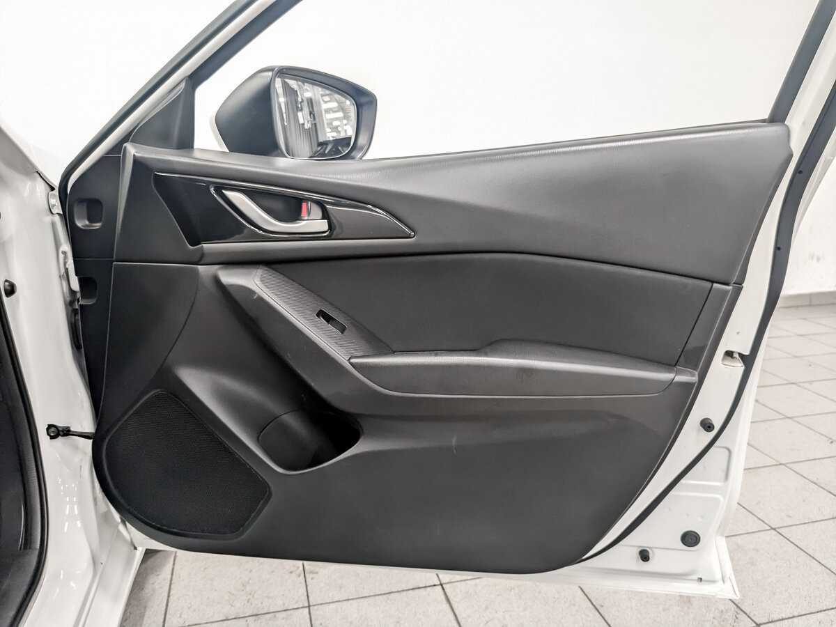 Mazda 3 2014 года с пробегом. Фото: #23