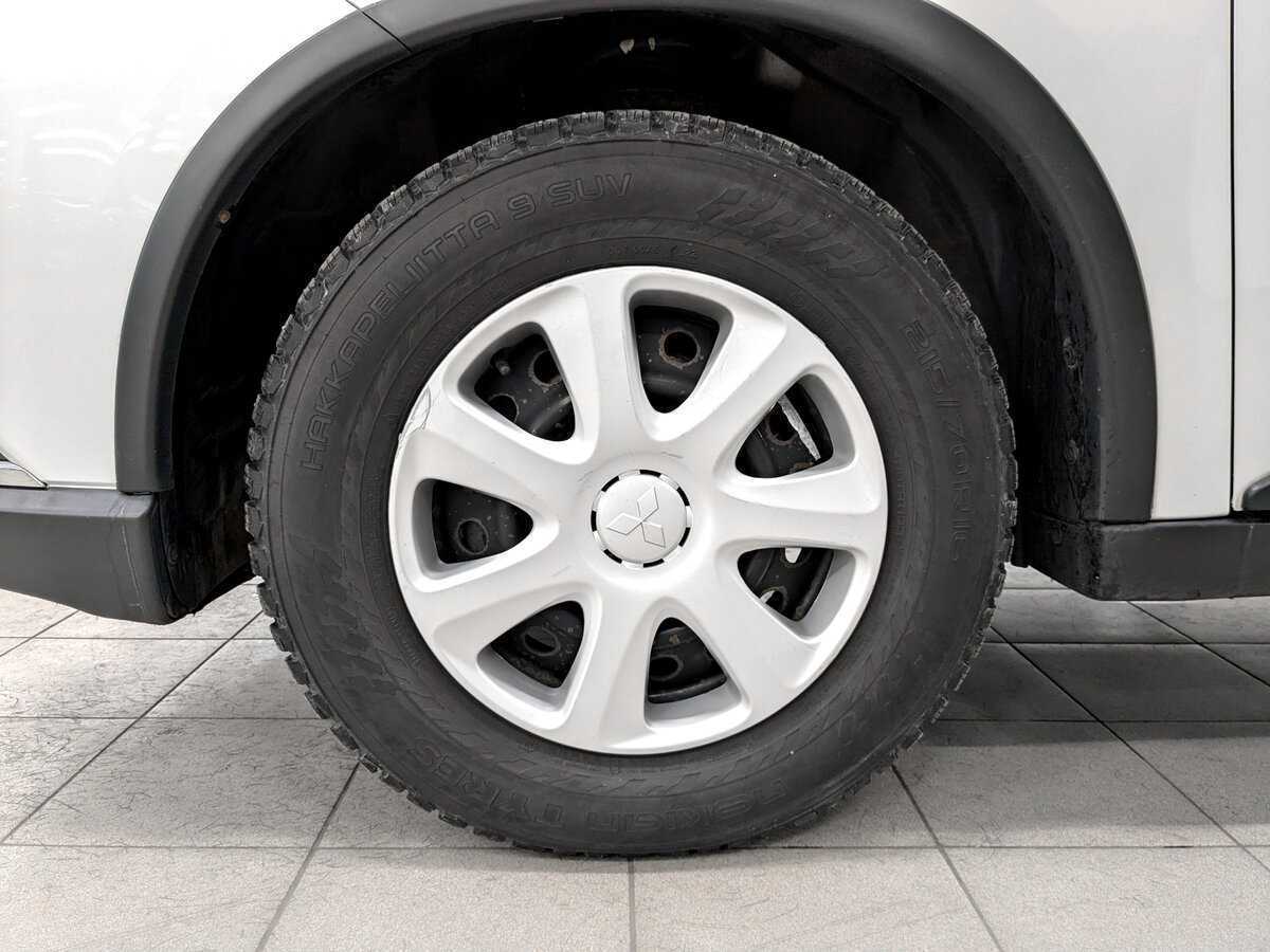 Mitsubishi Outlander 2015 года с пробегом. Фото: #17